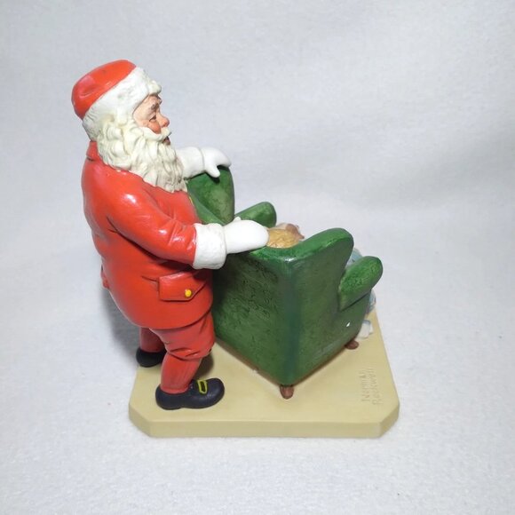 VTG Norman Rockwell Museum 1982 Collector’s Christmas Figurine Waiting for Santa - Picture 3 of 10